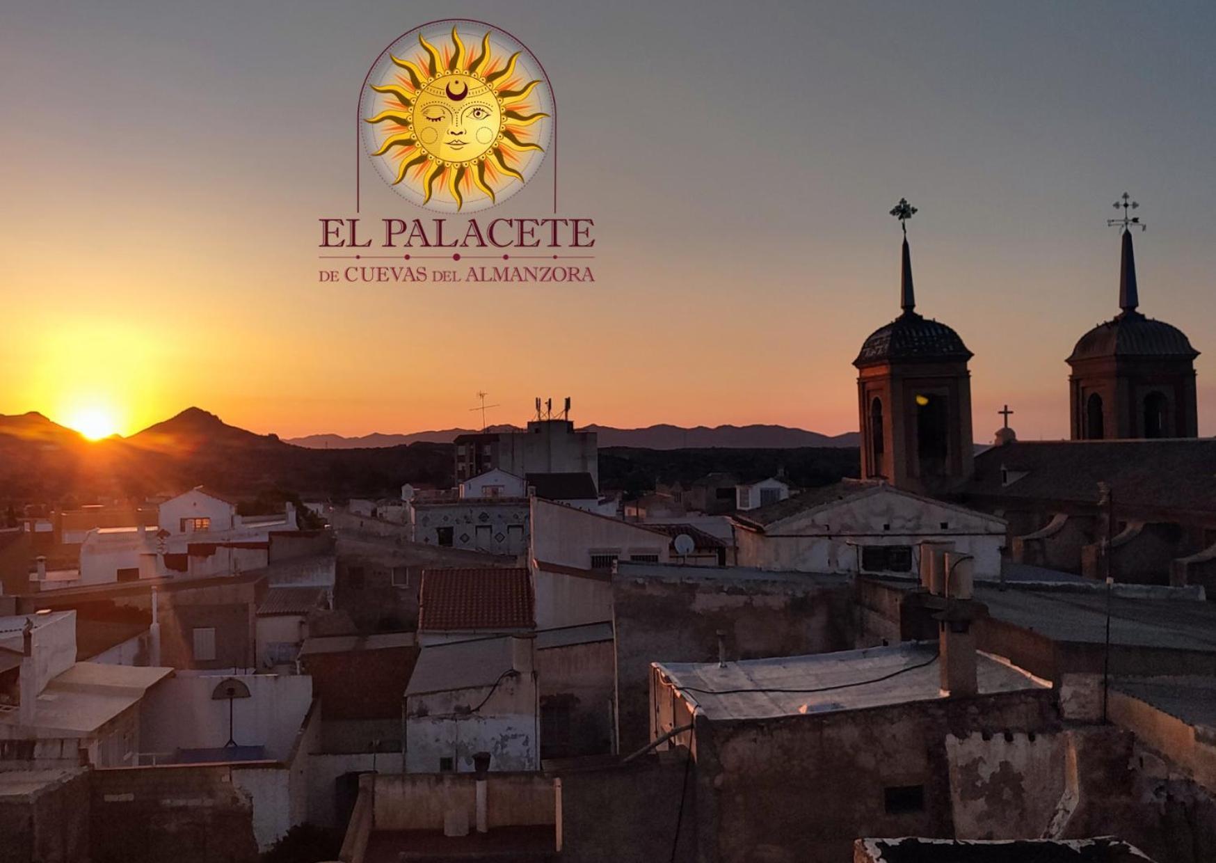 El Palacete De Cuevas 库埃瓦斯德拉尔曼索拉 外观 照片